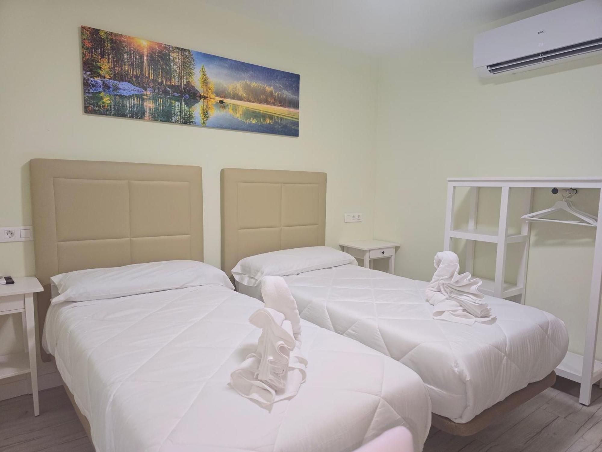 Brezo Apartamentos Turisticos Guadalajara Zewnętrze zdjęcie