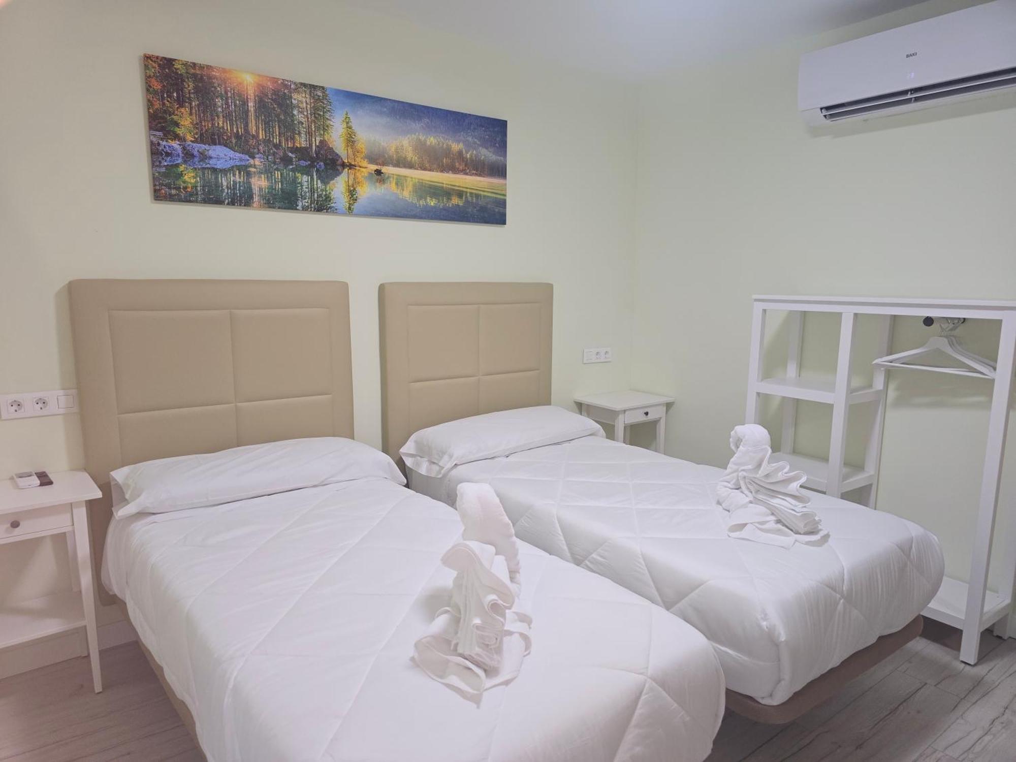 Brezo Apartamentos Turisticos Guadalajara Zewnętrze zdjęcie